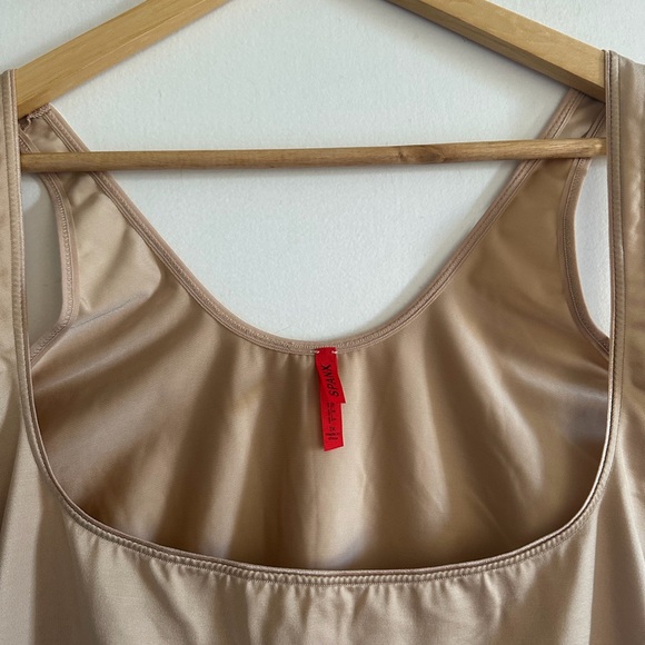 Spanx Light Tan Open-Bust Shapewear Tank Top size 1X EUC - Picture 4 of 7